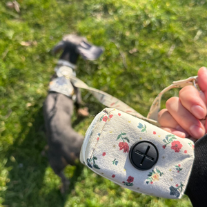 Vintage Fleur Dog Poop Bag